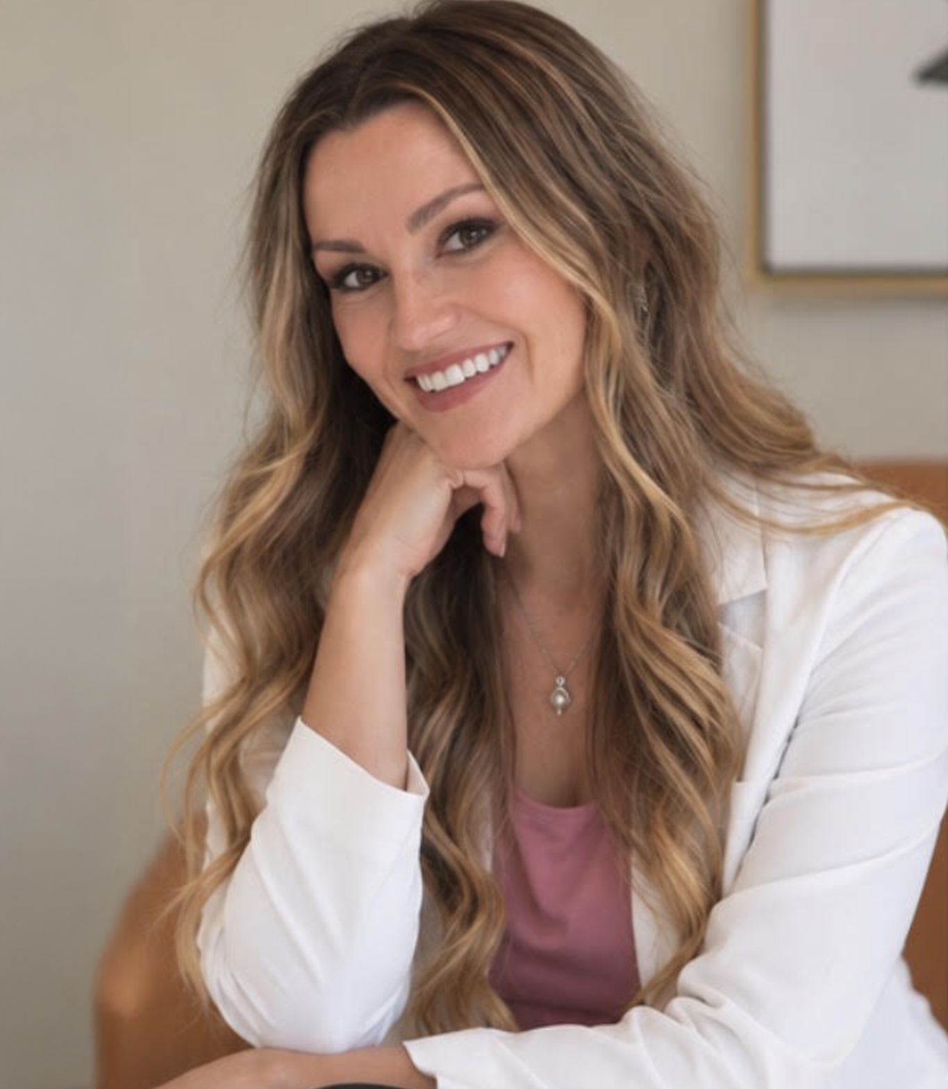 image of Dr. Natiri Swenson